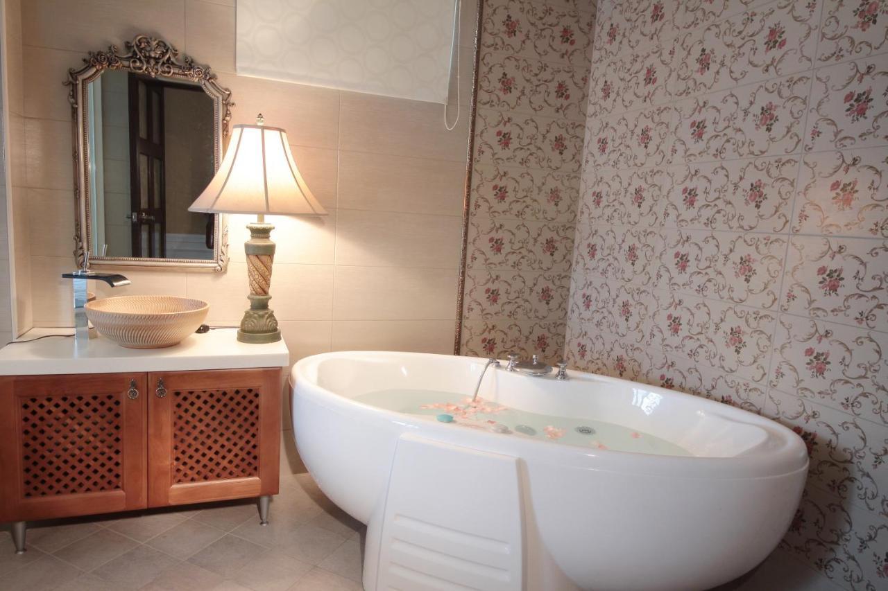 Luxembourg Hills Homestay Jiaoxi Extérieur photo