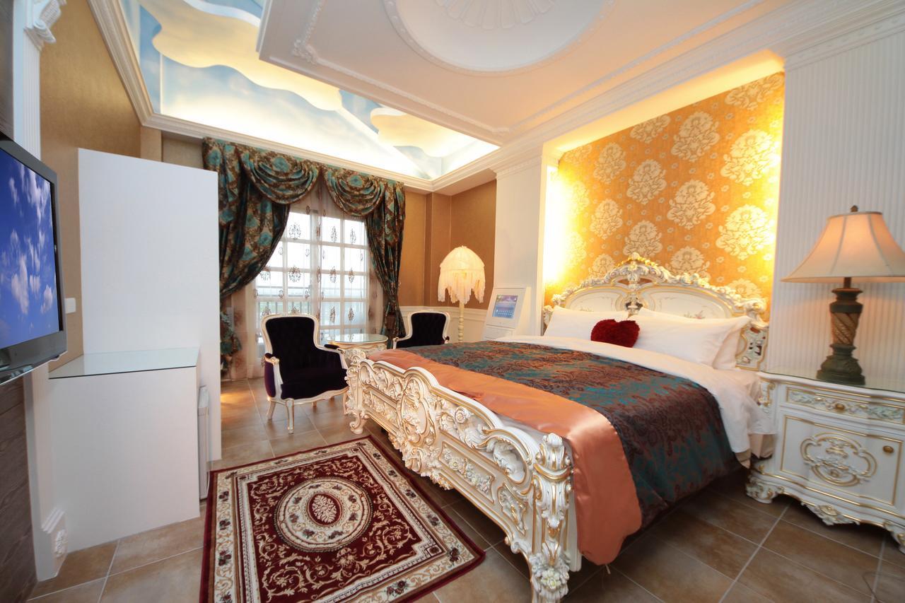 Luxembourg Hills Homestay Jiaoxi Extérieur photo